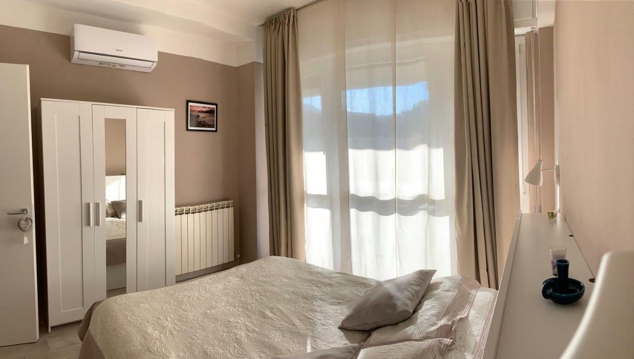 Puntadellestelle La Spezia Buitenkant foto